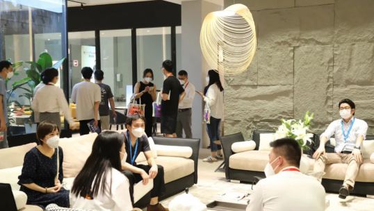 庫(kù)斯家居盛麗綻放上海國(guó)際家具博覽會(huì)！